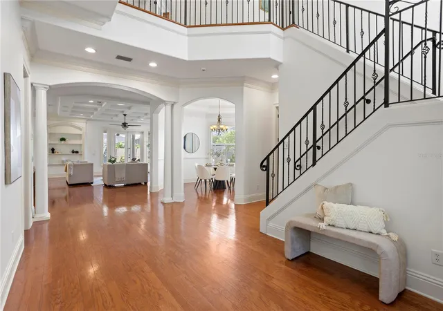 Photo 3 of Single family home for sale at 3911 W Dale Ave, Tampa, FL 33609 | MLS# TB8536713 | Listing updated on 2026-08-21