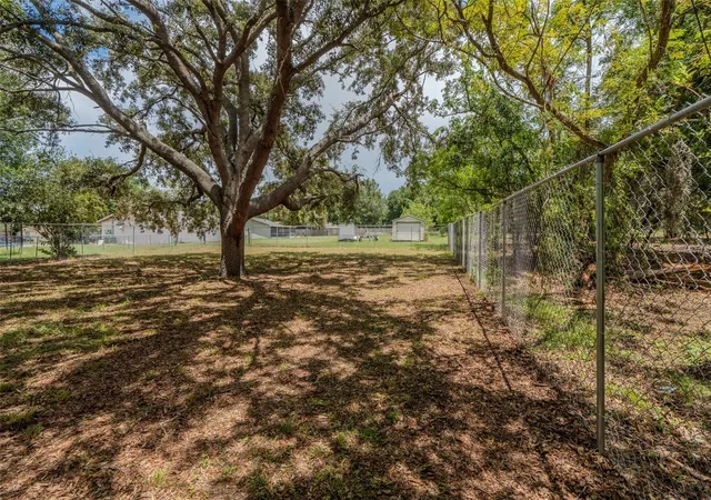 Photo 3 of Single family home for sale at 1049 Birch Blvd, Tavares, FL 32778 | MLS# G5116172 | Listing updated on 2026-10-06