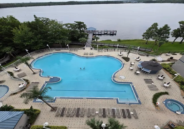 2nd image of 13415 Blue Heron Beach Dr #609, Orlando, FL 32821 | MLS# O6431570