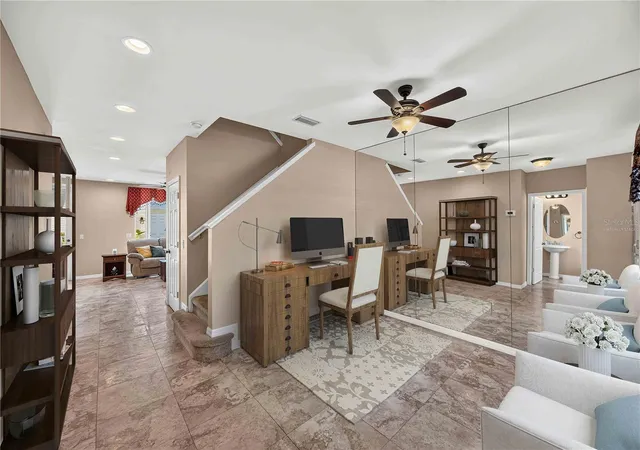 2nd image of 5653 Whitehead St, Bradenton, FL 34203 | MLS# A4702318