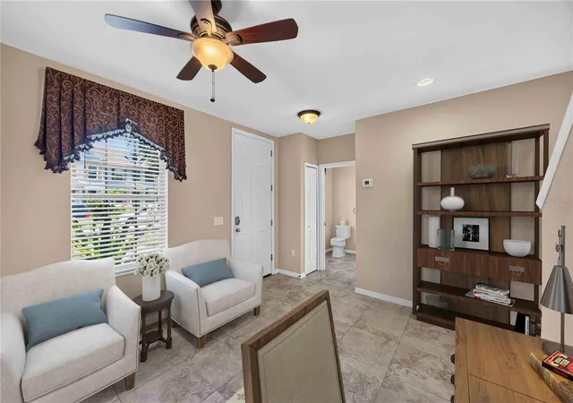 4th image of 5653 Whitehead St, Bradenton, FL 34203 | MLS# A4702318