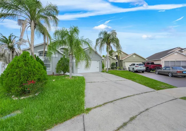 2nd image of 2109 Carbine Ct, Kissimmee, FL 34743 | MLS# O6431580