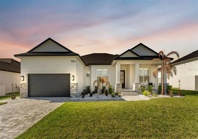 Photo 3 of Single family home for sale at 7013 Bentridge Dr, Lakeland, FL 33813 | MLS# R4911775 | Listing updated on 2026-09-05