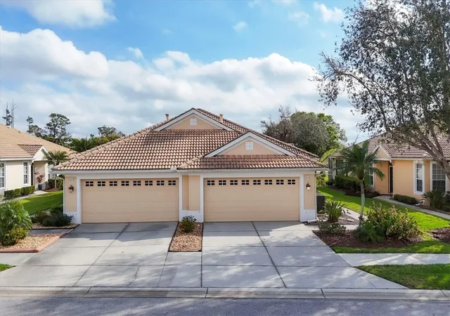 1st image of 4301 Whispering Oaks Dr, North Port, FL 34287 | MLS# N6145288