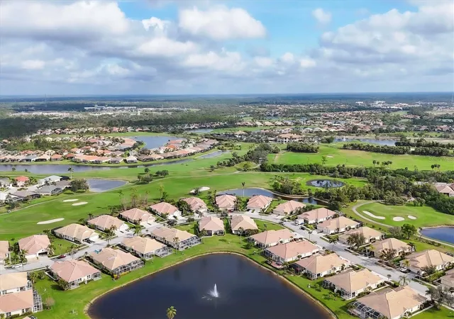 3rd image of 4301 Whispering Oaks Dr, North Port, FL 34287 | MLS# N6145288