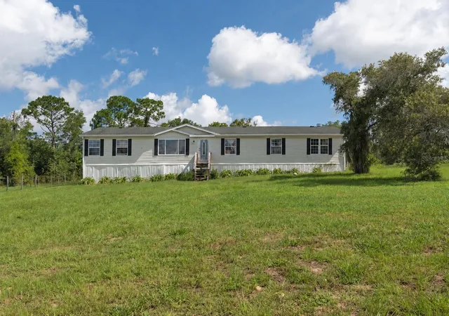 1st image of 13317 Moon Rd, Brooksville, FL 34613 | MLS# TB8536741