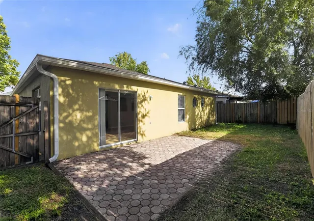 2nd image of 1080 Amanda Kay Cir, Sanford, FL 32771 | MLS# O6431599