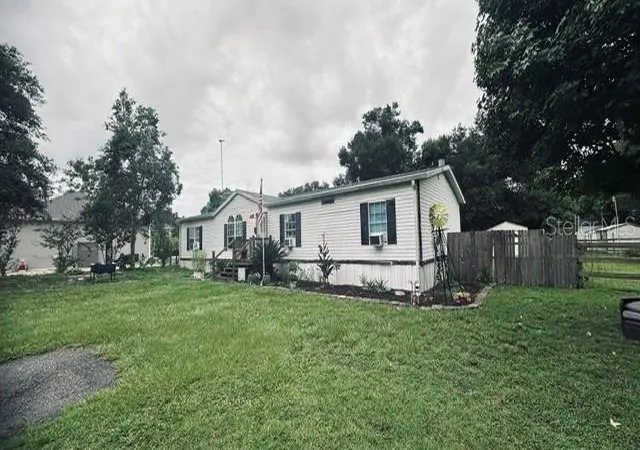 3rd image of 446 Quail St, Lady Lake, FL 32159 | MLS# G5116176