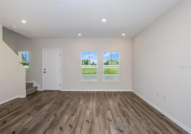 3rd image of 9144 Bent Br, Dade City, FL 33525 | MLS# TB8536759