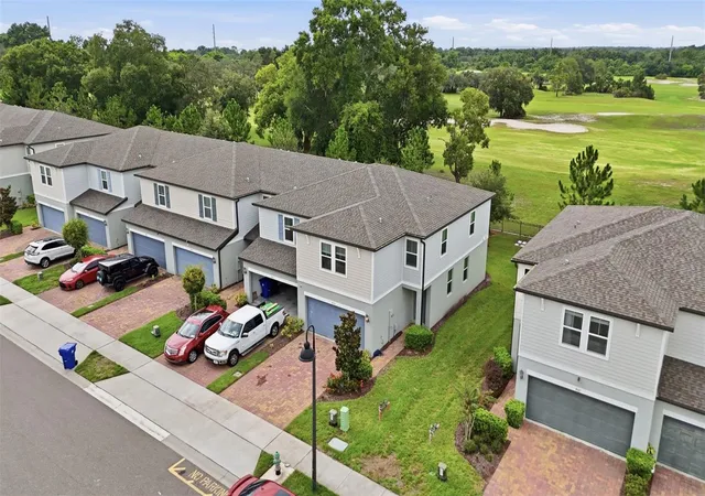 3rd image of 959 Robin Holly St, Ocoee, FL 34761 | MLS# O6431628