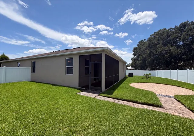 5th image of 4311 Moon Shadow Loop, Mulberry, FL 33860 | MLS# O6431636
