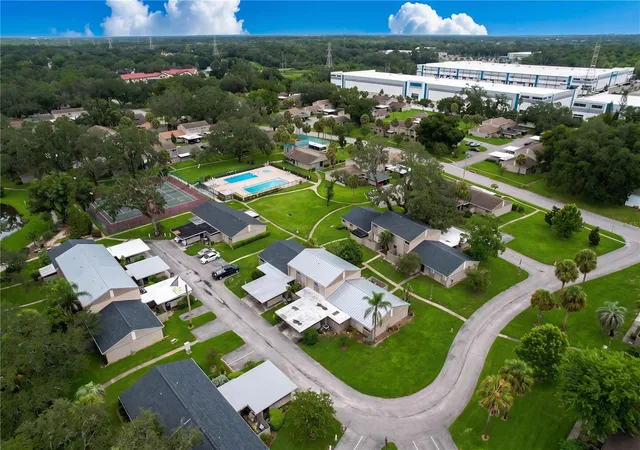2nd image of 7907 Sabal Dr, Temple Terrace, FL 33637 | MLS# TB8536780