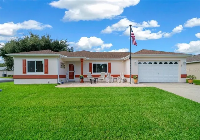 1st image of 11675 Sw 140th Loop, Dunnellon, FL 34432 | MLS# OM729930