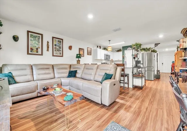 3rd image of 28087 Chinquapin Dr, Punta Gorda, FL 33955 | MLS# C7529323