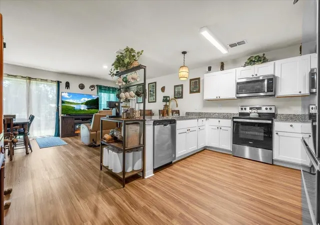 4th image of 28087 Chinquapin Dr, Punta Gorda, FL 33955 | MLS# C7529323