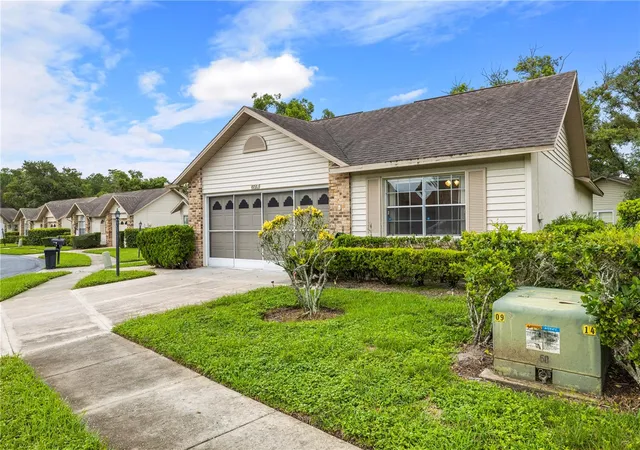 Listing Photo 4 - Condo for sale in building located at 4739 Carrington Ct, NEW PORT RICHEY, FL 34655