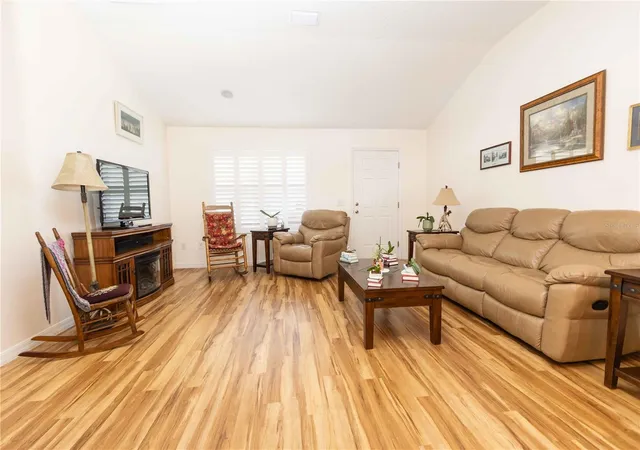 4th image of 2706 Morven Park Wy, The Villages, FL 32162 | MLS# G5116185