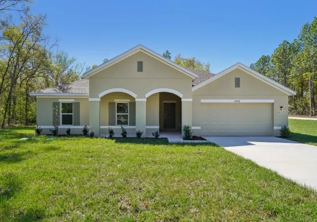 4th image of 12048 Pembrooke Ave, Weeki Wachee, FL 34614 | MLS# C7529331
