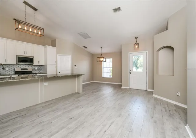 4th image of 14606 Peppermill Trl, Clermont, FL 34711 | MLS# C7529335