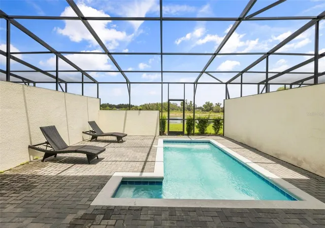 3rd image of 7147 Oakmoss Loop, Davenport, FL 33837 | MLS# O6431711