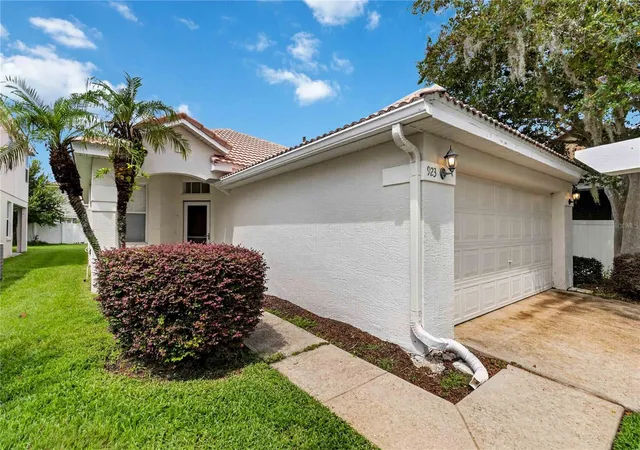1st image of 923 Torrey Pine Dr, Winter Springs, FL 32708 | MLS# O6431747