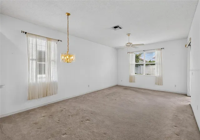 Photo 3 of Single family home for sale at 923 Torrey Pine Dr, Winter Springs, FL 32708 | MLS# O6431747 | Listing updated on 2026-10-03