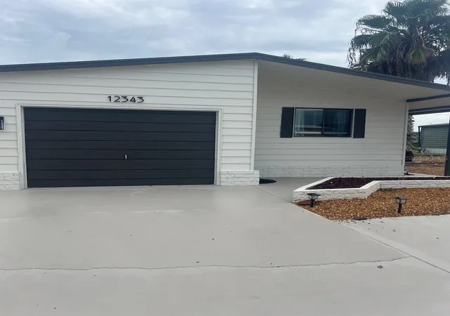 Photo 1 of Manufactured home for sale at 12343 Lariat Way, Hudson, FL 34667 | MLS# W7888377 | Listing updated on 2026-09-28