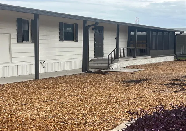 Photo 3 of Manufactured home for sale at 12343 Lariat Way, Hudson, FL 34667 | MLS# W7888377 | Listing updated on 2026-09-28