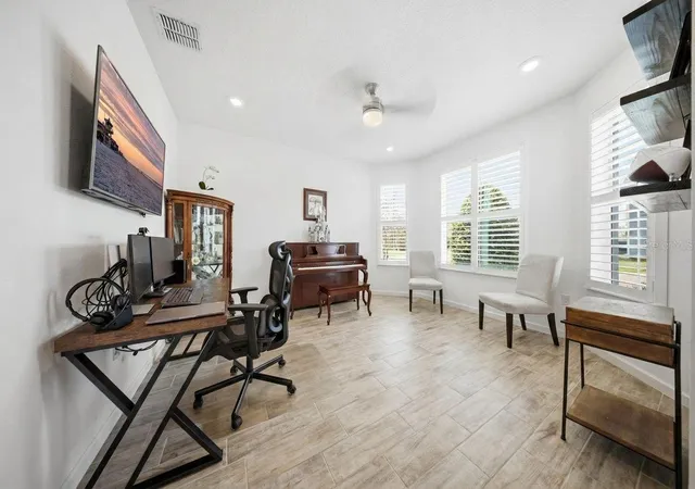 Photo 5 of Single family home for sale at 17932 Passionflower Cir, Clermont, FL 34714 | MLS# O6431823 | Listing updated on 2026-08-18