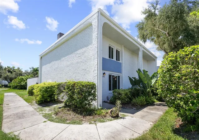 37th image of 2962 Pine Cone Cir, Clearwater, FL 33760 | MLS# TB8536979