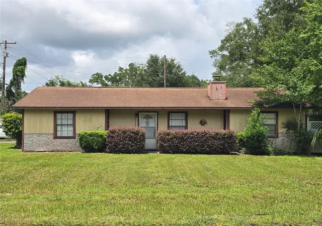 1st image of 5521 Ne 4th Pl, Ocala, FL 34470 | MLS# OM729983