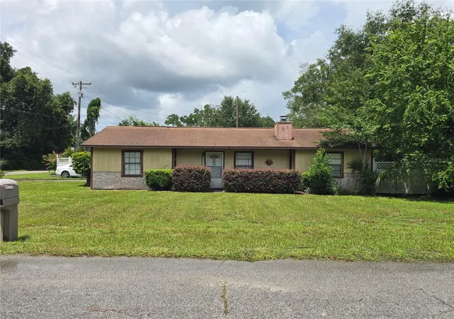 2nd image of 5521 Ne 4th Pl, Ocala, FL 34470 | MLS# OM729983