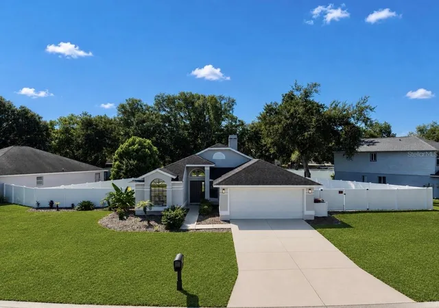 2nd image of 4302 Longfellow Dr, Plant City, FL 33566 | MLS# TB8537013