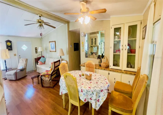 5th image of 459 Marshburn Dr, Bronson, FL 32621 | MLS# GC542576