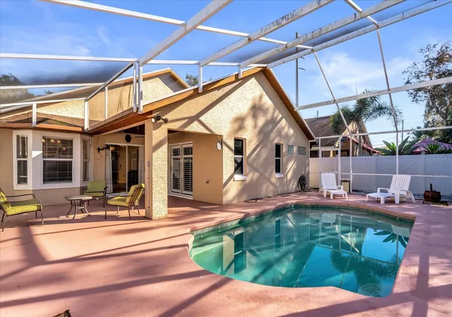 Photo 4 of Single family home for sale at 111 Pinewood Dr, Davenport, FL 33896 | MLS# L4964129 | Listing updated on 2026-10-03