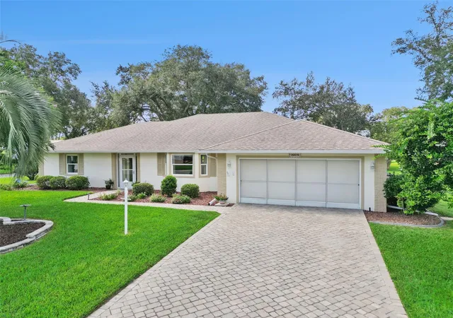 4th image of 26920 Racquet Cir, Leesburg, FL 34748 | MLS# G5116235