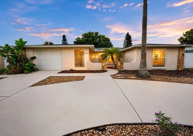 Photo 1 of Single family home for sale at 9135 Greenbriar Ln, Port Richey, FL 34668 | MLS# TB8537083 | Listing updated on 2026-09-21
