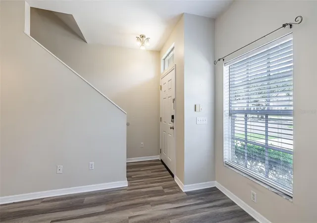5th image of 4310 Fincastle Ct, Tampa, FL 33624 | MLS# TB8537086