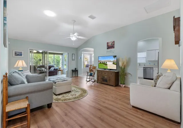 3rd image of 2494 Flintshire Ave, The Villages, FL 32162 | MLS# G5116241