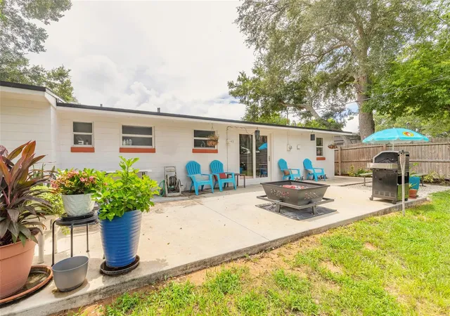 4th image of 1245 Essex Rd, Daytona Beach, FL 32117 | MLS# NS1088948