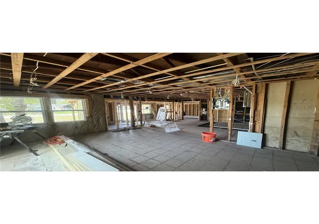 5th image of 4730 W Wallace Ave, Tampa, FL 33611 | MLS# A4702435