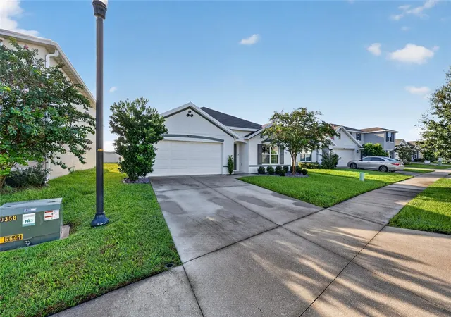 Photo 3 of Single family home for sale at 5491 Sw 43rd Court, Ocala, FL 34474 | MLS# OM730011 | Listing updated on 2026-09-21