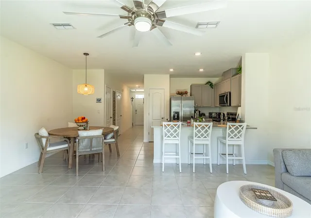 Photo 4 of Townhouse for sale at 1776 Rock Elm Rd, Davenport, FL 33837 | MLS# L4964136 | Listing updated on 2026-08-21