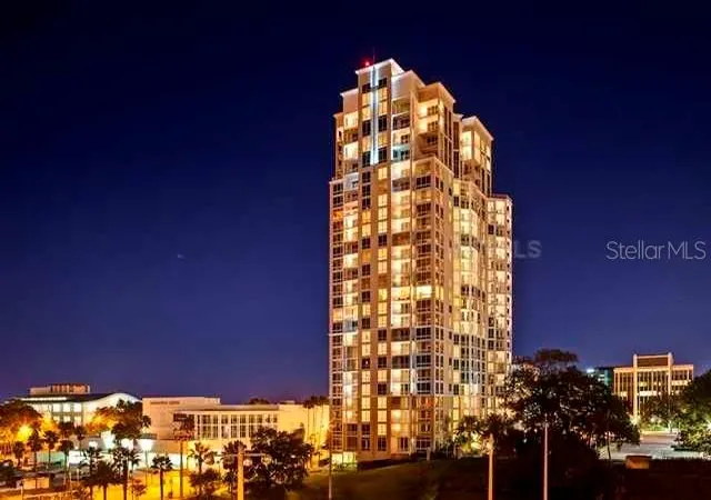 4th image of 331 Cleveland St, Clearwater, FL 33755