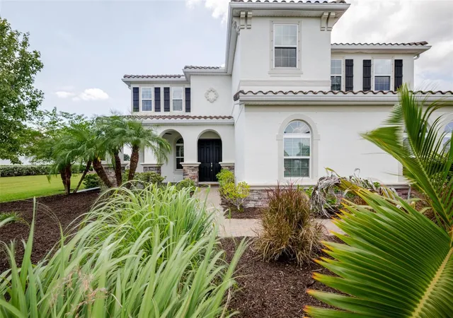 2nd image of 4789 Vasca Dr, Sarasota, FL 34240 | MLS# A4702449