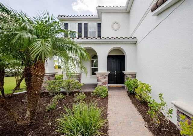 Photo 3 of Single family home for sale at 4789 Vasca Dr, Sarasota, FL 34240 | MLS# A4702449 | Listing updated on 2026-10-03