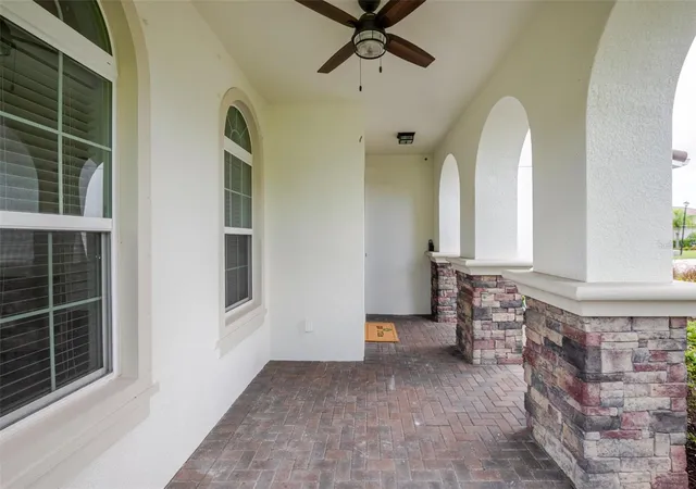Photo 4 of Single family home for sale at 4789 Vasca Dr, Sarasota, FL 34240 | MLS# A4702449 | Listing updated on 2026-10-03