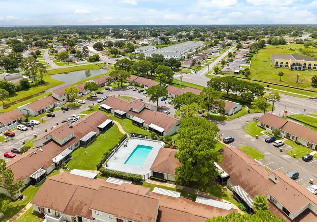 Photo 33 of Townhouse for sale at 49 Pine Is Cir, KISSIMMEE, FL 34743 | MLS# S5155292 | Listing updated on 2026-10-05
