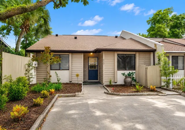 1st image of 512 Derby Dr, Altamonte Springs, FL 32714 | MLS# O6431992