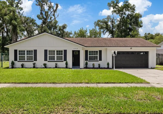 Photo 1 of Sale Pending at 2928 Forest Cir, Seffner, FL 33584 | MLS# TB8537170 | Listing updated on 2026-09-16